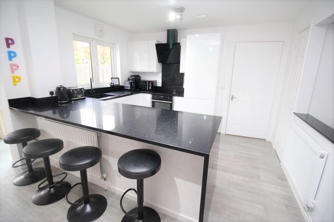 Kernham Drive, Tilehurst, Reading